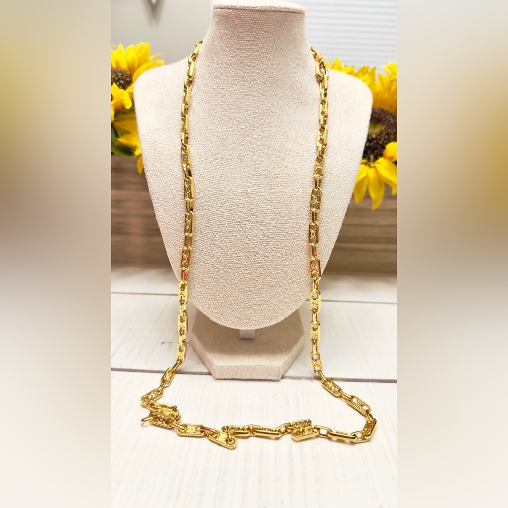 New Vintage Celine Gold Chain Necklace - Picture 3 of 14
